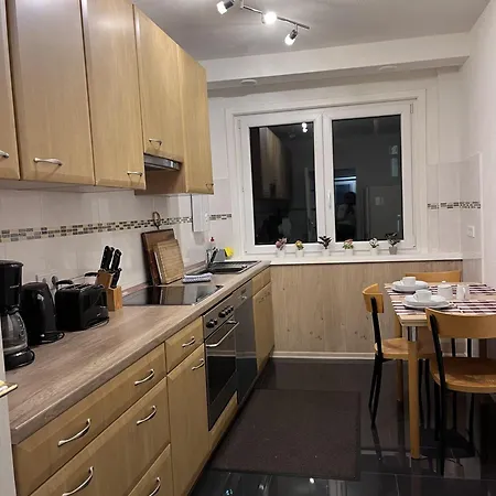 Helle, Grosszuegige Fuer Bis Zu 6 Personen * וופרטל