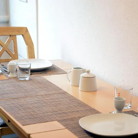 Helle, Grosszuegige Fuer Bis Zu 6 Personen דירה *