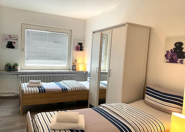 Helle, Grosszuegige Fuer Bis Zu 6 Personen Appartement Wuppertal